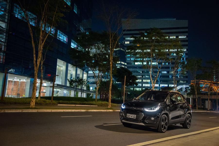  Chevrolet Tracker Midnight 2018 года  (фото 8 из 8)